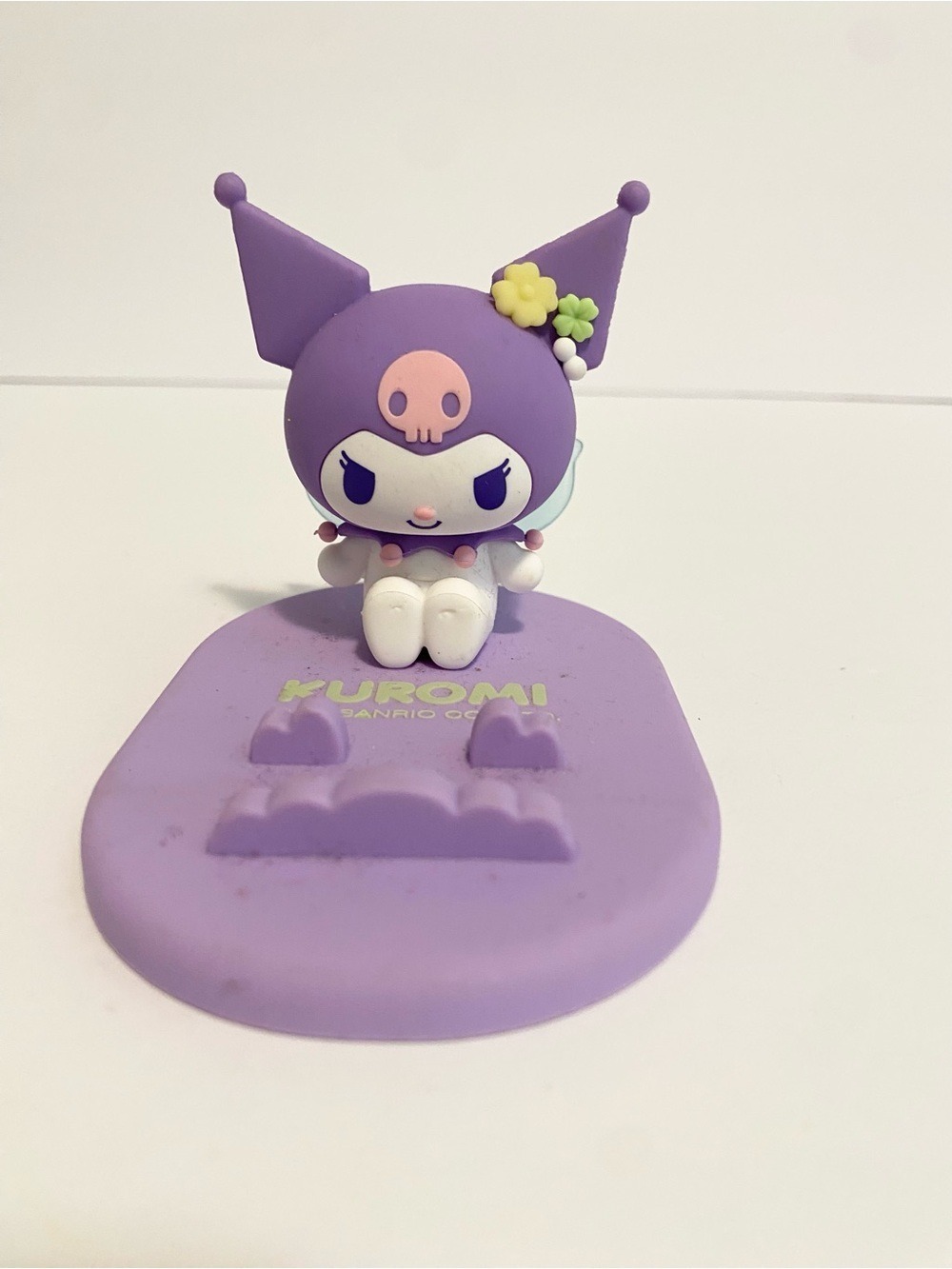 Sanrio Kuromi Character Collection Line Friends Figure Mobile Phone Stand
